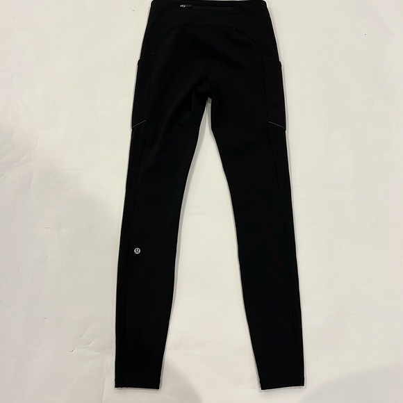 Lululemon black leggings with pockets size 4 - Picture 6 of 7